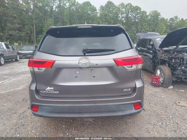 Toyota Highlander Xle 2019 5TDKZRFH3KS557470 Image 16