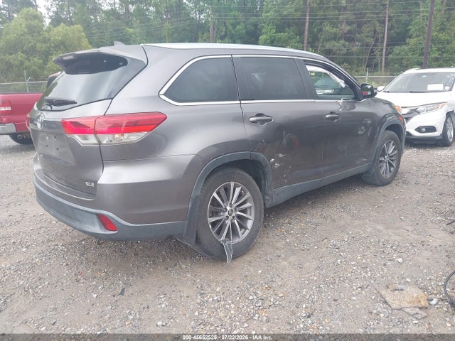 Toyota Highlander Xle 2019 5TDKZRFH3KS557470 Image 4