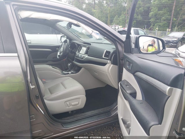 Toyota Highlander Xle 2019 5TDKZRFH3KS557470 Image 5