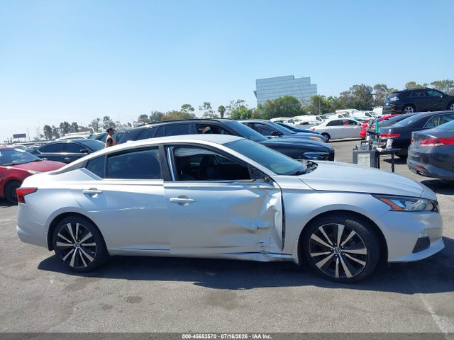 1N4BL4CV6KC106636 Nissan Altima 2.5 Sr