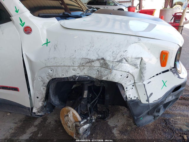 2021 Jeep Renegade Trailhawk 4x4 მანქანა იყიდება აუქციონზე, vin: ZACNJDC19MPM95715, აუქციონის ნომერი: 45652574