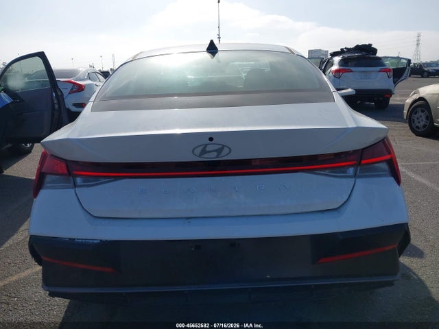 KMHLS4DG3SU046144 Hyundai Elantra Sel Convenience