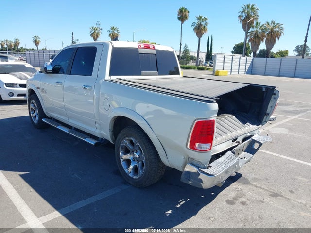 45652590 :رقم المزاد ، 1C6RR7NM6JS310202 vin ، 2018 Ram 1500 Laramie  4x4 5'7 Box مزاد بيع
