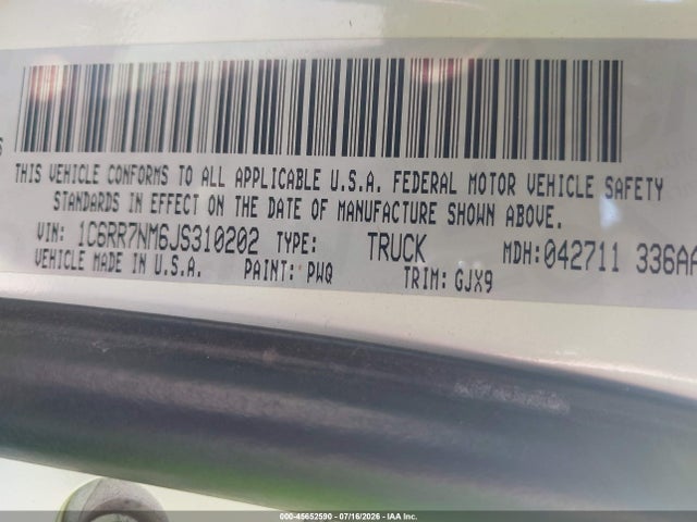 45652590 :رقم المزاد ، 1C6RR7NM6JS310202 vin ، 2018 Ram 1500 Laramie  4x4 5'7 Box مزاد بيع