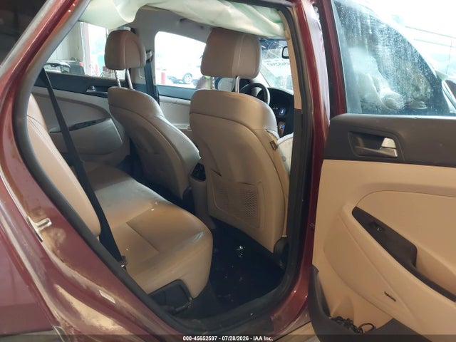 Продажа на аукционе авто 2017 Hyundai Tucson Se Plus, vin: KM8J33A43HU428515, номер лота: 45652597