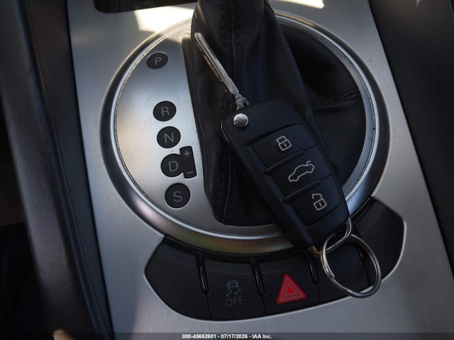 45652601 :رقم المزاد ، TRUBFAFK0E1002361 vin ، 2014 Audi Tt 2.0t مزاد بيع