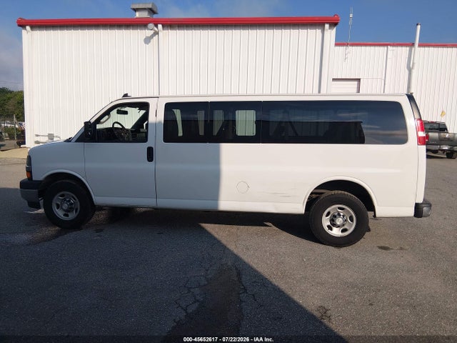 Chevrolet Express 3500 Lt 2017 1GAZGPFG6H1269554 Image 31