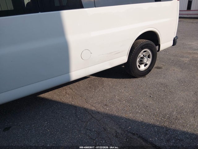 Chevrolet Express 3500 Lt 2017 1GAZGPFG6H1269554 Image 28
