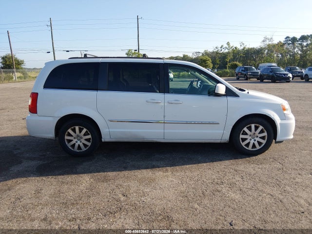 Продажа на аукционе авто 2016 Chrysler Town & Country Touring, vin: 2C4RC1BGXGR206408, номер лота: 45652642