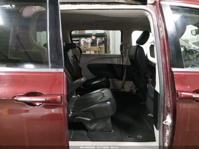45652649 :رقم المزاد ، 2C4RC1BG2JR110070 vin ، 2018 Chrysler Pacifica Touring L مزاد بيع