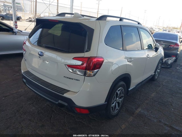 JF2SKAJC0MH527756 Subaru Forester Premium
