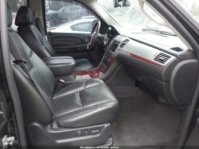 2008 Cadillac Escalade მანქანა იყიდება აუქციონზე, vin: 1GYFK63808R103946, აუქციონის ნომერი: 45652711