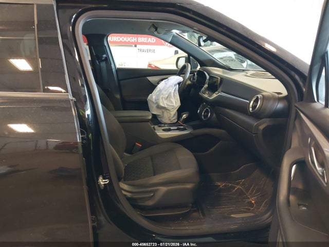 45652723 :رقم المزاد ، 3GNKBCR47NS127250 vin ، 2022 Chevrolet Blazer Fwd 2lt مزاد بيع
