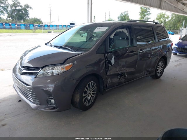 Aukcja sprzedaży 2020 Toyota Sienna Xle, vin: 5TDYZ3DC6LS082381, numer aukcji: 45652806