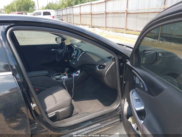 Aukcja sprzedaży 2018 Chevrolet Malibu Lt, vin: 1G1ZD5ST0JF165117, numer aukcji: 45652811