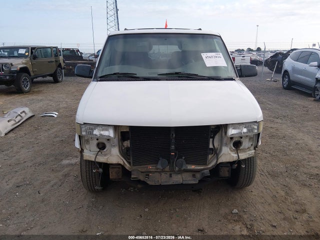 Продажа на аукционе авто 2001 Gmc Safari Sle, vin: 1GKDM19W91B512613, номер лота: 45652816