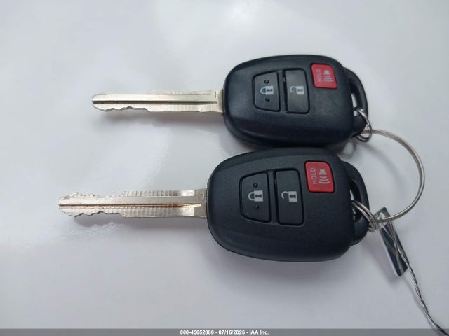 Продаж на аукціоні авто 2016 Toyota Rav4 Le, vin: JTMBFREV2GJ093897, номер лоту: 45652880