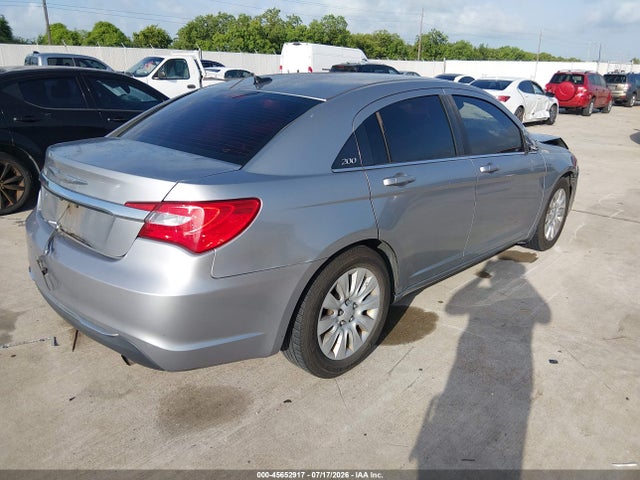 45652917 :رقم المزاد ، 1C3CCBAB0DN640402 vin ، 2013 Chrysler 200 Lx مزاد بيع