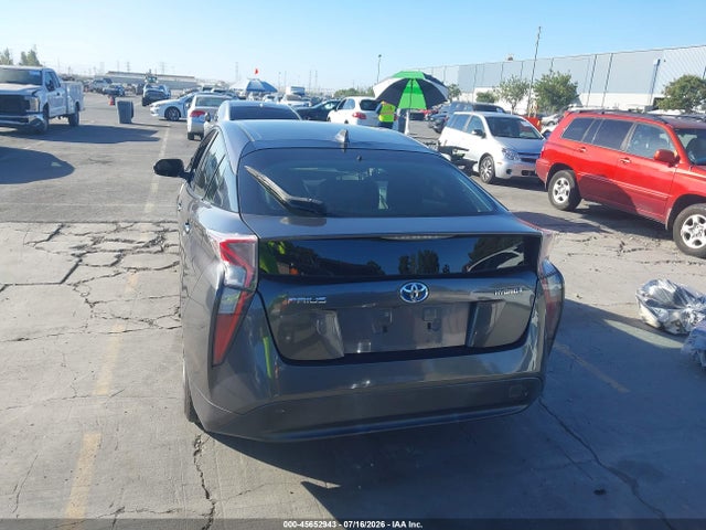 Toyota Prius Two 2016 JTDKBRFU7G3508184 Image 16