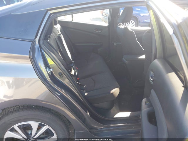 Toyota Prius Two 2016 JTDKBRFU7G3508184 Image 8