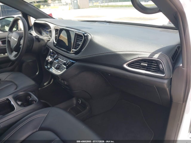 Продаж на аукціоні авто 2024 Chrysler Pacifica Hybrid S Appearance Pkg, vin: 2C4RC1S70RR115361, номер лоту: 45652950