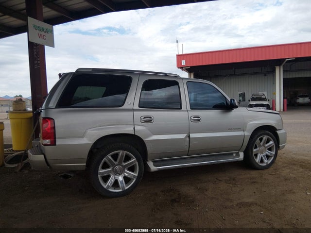 45652955 :رقم المزاد ، 1GYEK63N64R294428 vin ، 2004 Cadillac Escalade Standard مزاد بيع