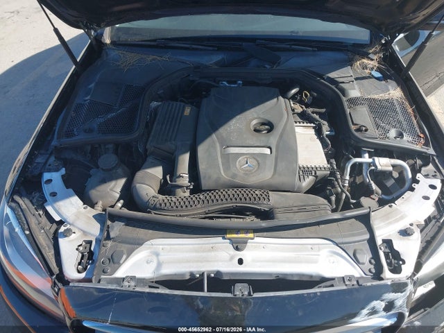 55SWF4JB1HU224048 Mercedes-Benz C 300