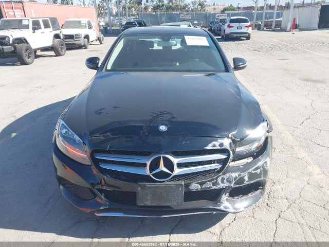55SWF4JB1HU224048 Mercedes-Benz C 300