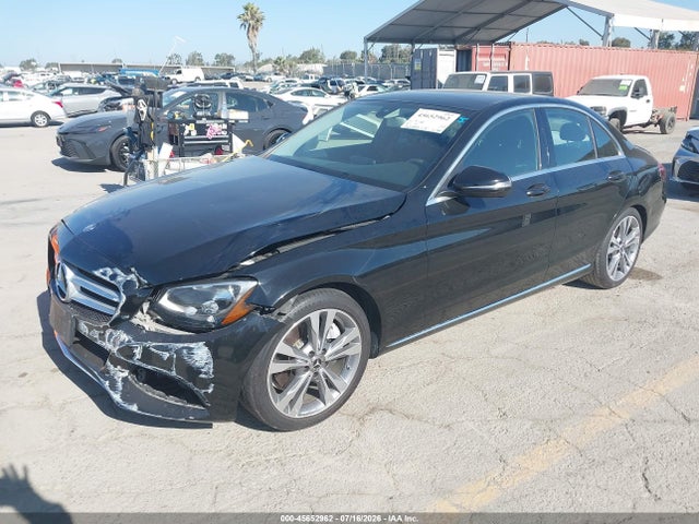 55SWF4JB1HU224048 Mercedes-Benz C 300