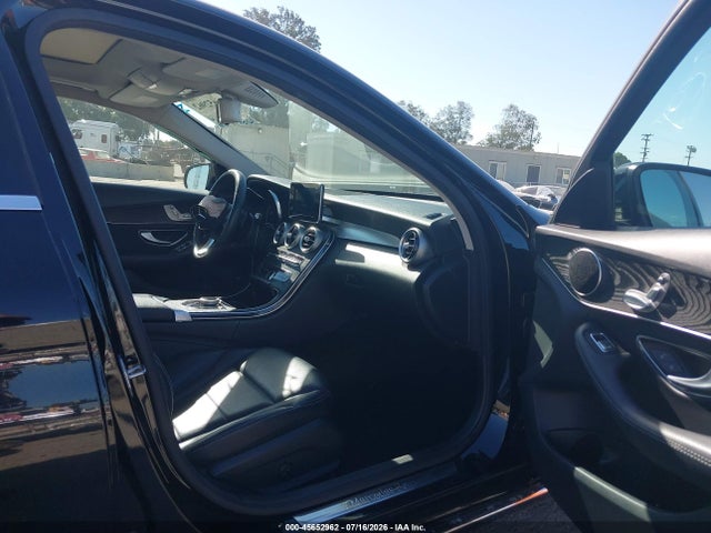 55SWF4JB1HU224048 Mercedes-Benz C 300