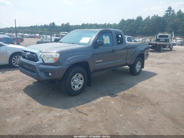 Toyota Tacoma Base V6 2015 5TFUU4EN2FX120495 Image 2