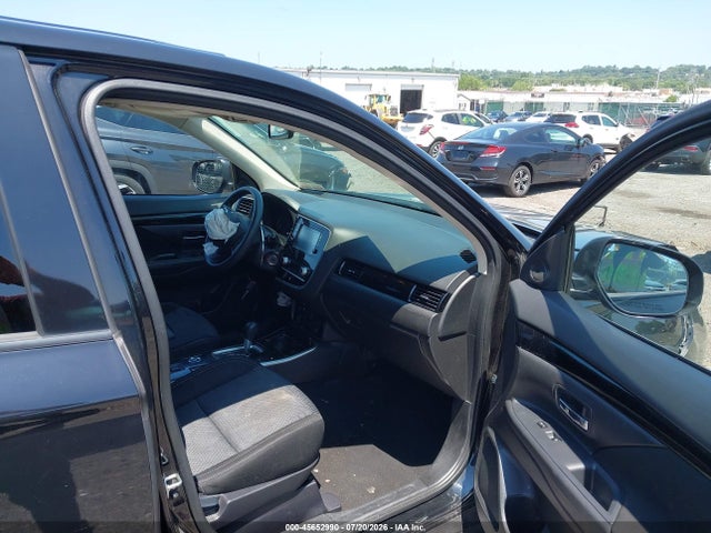 Продажа на аукционе авто 2020 Mitsubishi Outlander Es 2.4 S-awc, vin: JA4AZ3A33LZ044654, номер лота: 45652990