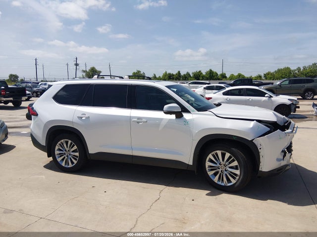 Toyota Grand Highlander Platinum 2024 5TDAAAB59RS053953 Image 13