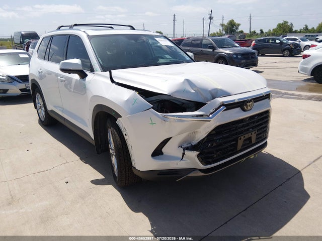 Toyota Grand Highlander Platinum 2024 5TDAAAB59RS053953 Image 6