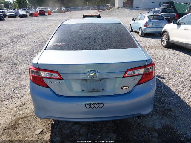 2013 Toyota Camry Le მანქანა იყიდება აუქციონზე, vin: 4T1BF1FK8DU643423, აუქციონის ნომერი: 45653021