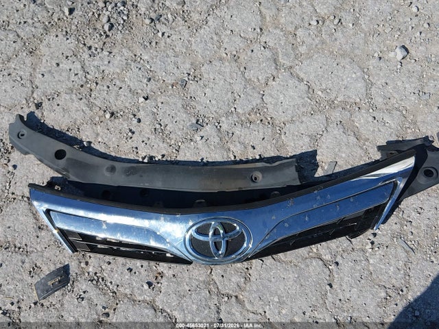 2013 Toyota Camry Le მანქანა იყიდება აუქციონზე, vin: 4T1BF1FK8DU643423, აუქციონის ნომერი: 45653021