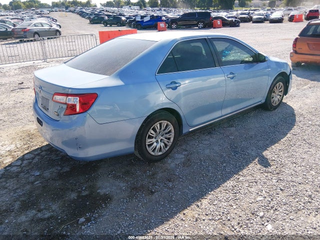 2013 Toyota Camry Le მანქანა იყიდება აუქციონზე, vin: 4T1BF1FK8DU643423, აუქციონის ნომერი: 45653021