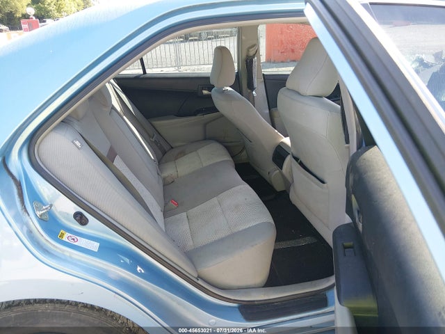 2013 Toyota Camry Le მანქანა იყიდება აუქციონზე, vin: 4T1BF1FK8DU643423, აუქციონის ნომერი: 45653021