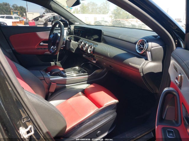 45653036 :رقم المزاد ، W1K3G5BB0MJ298981 vin ، 2021 Mercedes-benz Amg A 35 4matic مزاد بيع