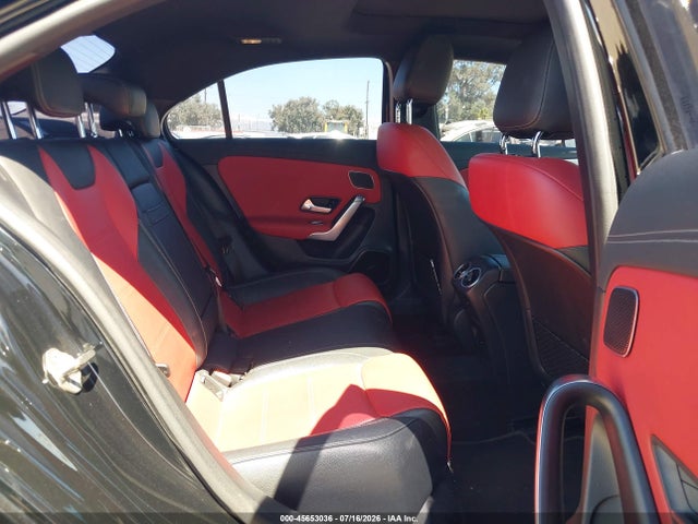 45653036 :رقم المزاد ، W1K3G5BB0MJ298981 vin ، 2021 Mercedes-benz Amg A 35 4matic مزاد بيع