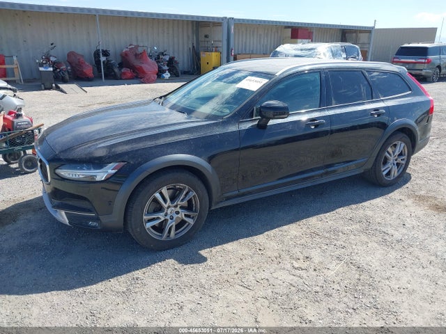 45653051 :رقم المزاد ، YV4102NK7J1022466 vin ، 2018 Volvo V90 Cross Country T5 مزاد بيع