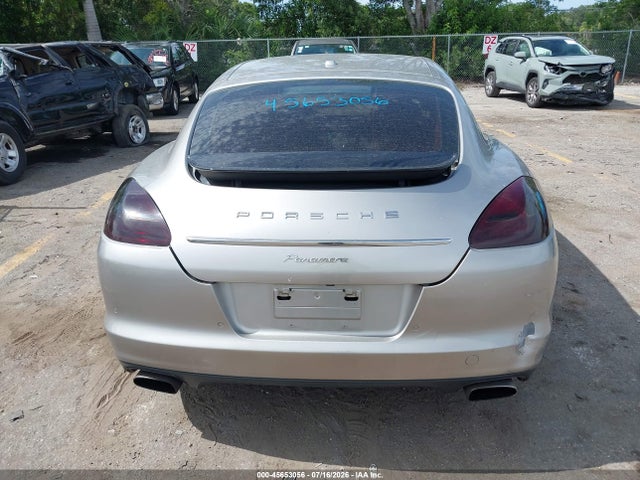 45653056 :رقم المزاد ، WP0AA2A70DL011321 vin ، 2013 Porsche Panamera 4 مزاد بيع