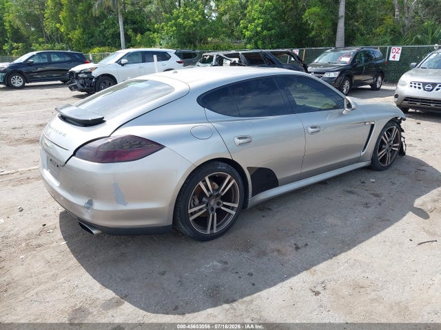 45653056 :رقم المزاد ، WP0AA2A70DL011321 vin ، 2013 Porsche Panamera 4 مزاد بيع