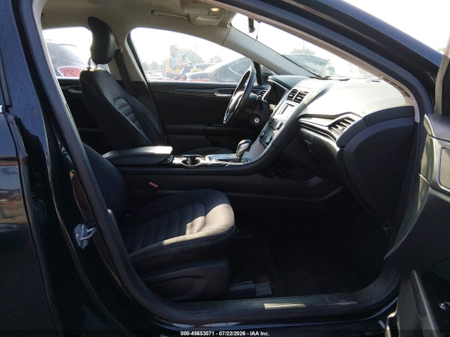 3FA6P0H77ER315897 Ford FUSION SE