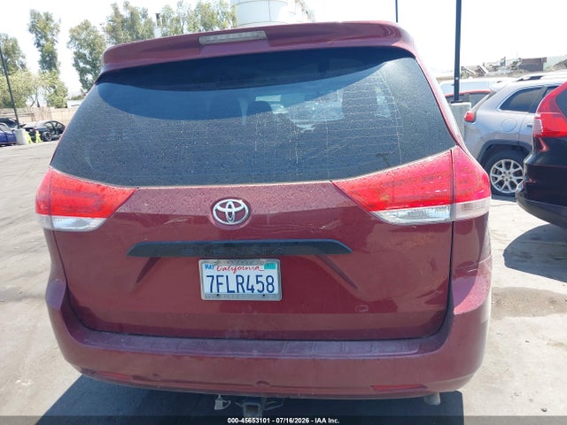 5TDZK3DC2ES463690 Toyota Sienna L V6 7 Passenger