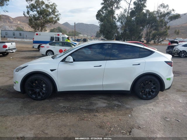 Aukcja sprzedaży 2023 Tesla Model Y Awd/long Range Dual Motor All-wheel Drive, vin: 7SAYGDEEXPA116702, numer aukcji: 45653123