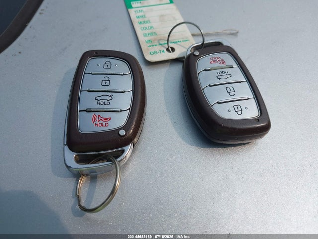 45653169 :رقم المزاد ، 5NPD84LF6HH200123 vin ، 2017 Hyundai Elantra Value Edition مزاد بيع