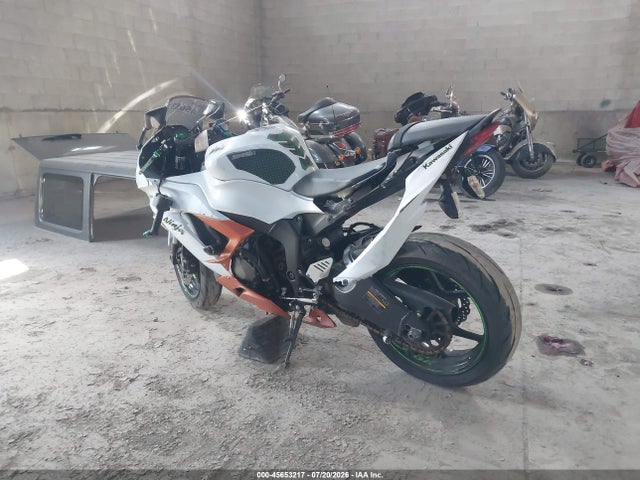 Kawasaki Zx636 E 2017 JKBZXJE16HA025524 Image 4