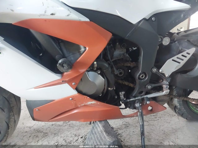 Kawasaki Zx636 E 2017 JKBZXJE16HA025524 Image 8