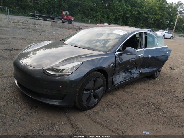Tesla MODEL 3 2019 5YJ3E1EA7KF313590 Image 2